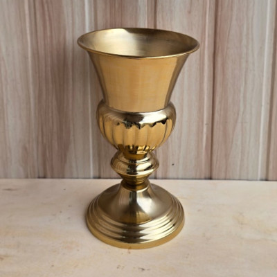 Metal vase