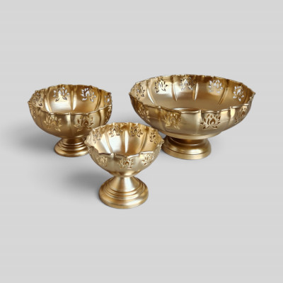 Metal lotus urli set of 3