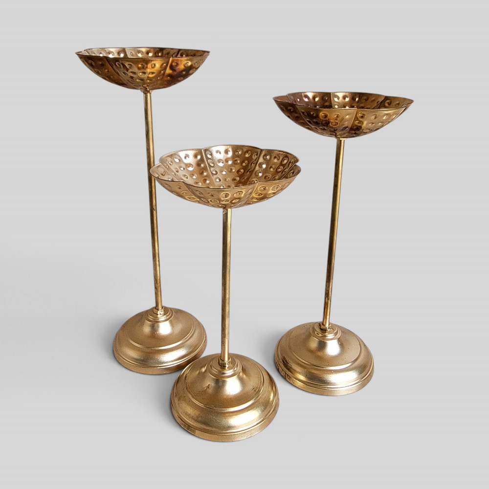 Metal lotus urli stand set of 3