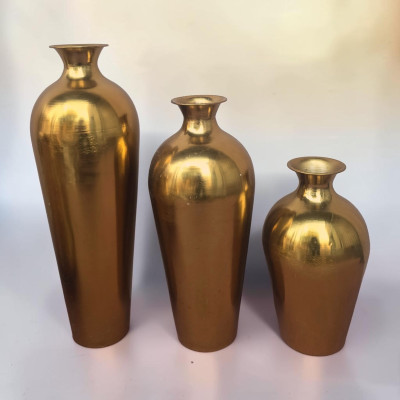Metal vase Set Of 3