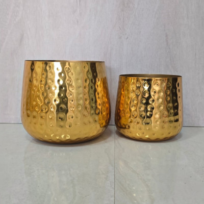 Metal pot