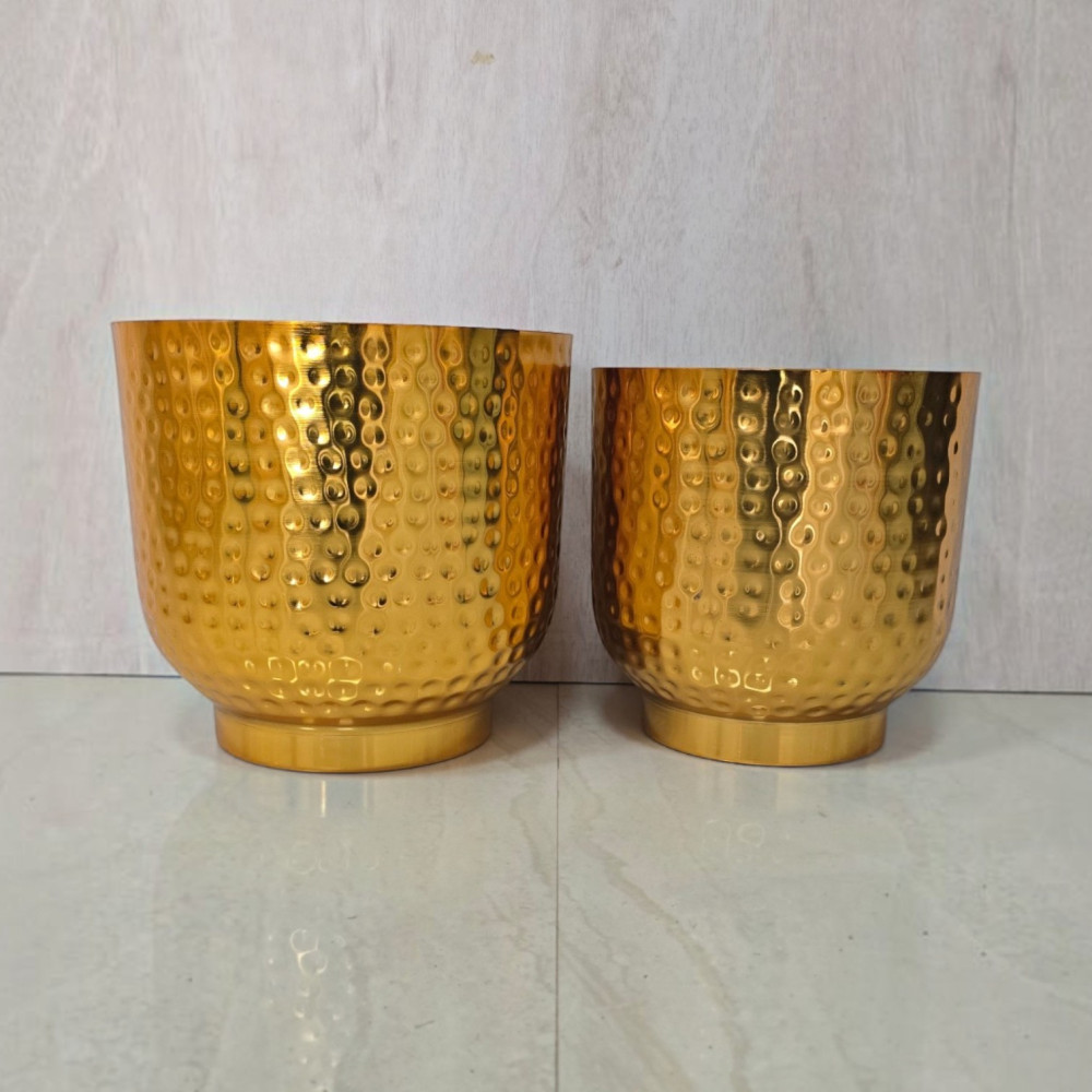 Metal pot