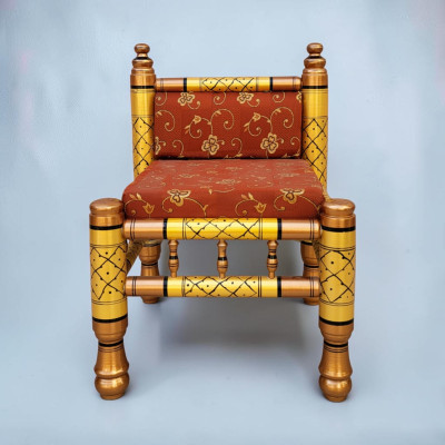 Vidhi chair