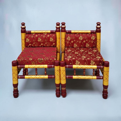 Vidhi chair