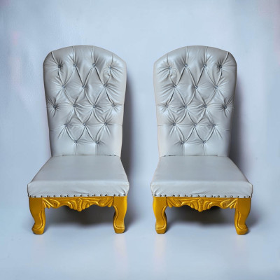 Vidhi chair
