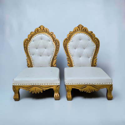 Vidhi chair