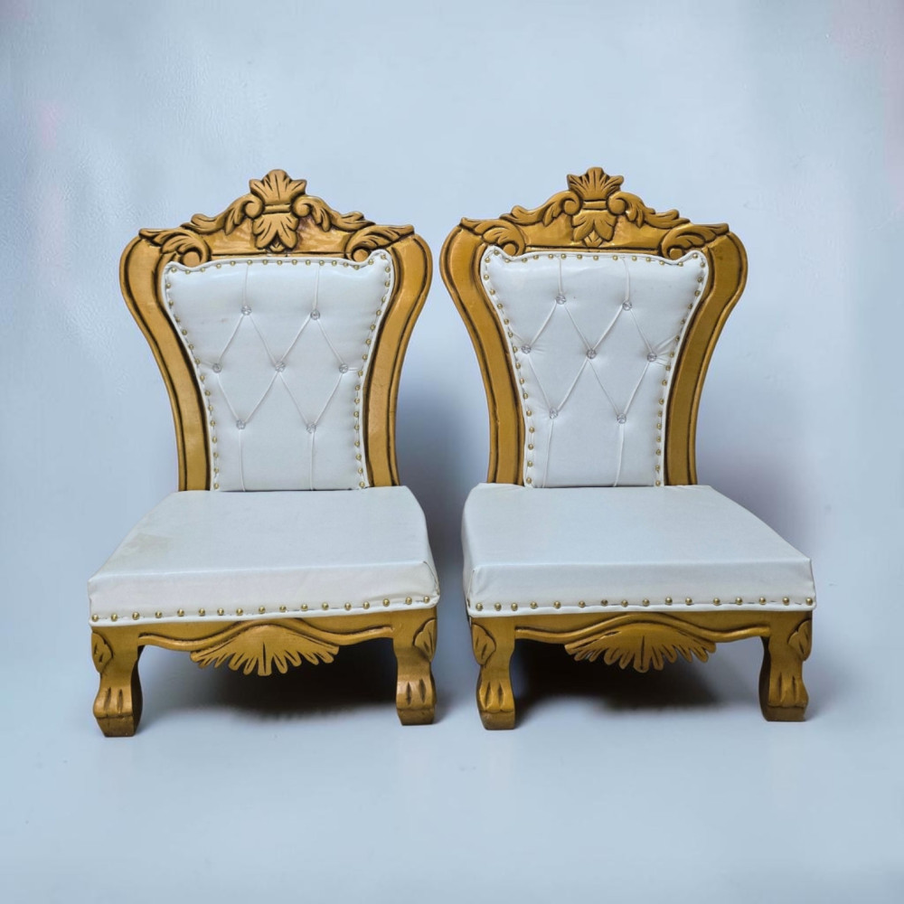 Vidhi chair