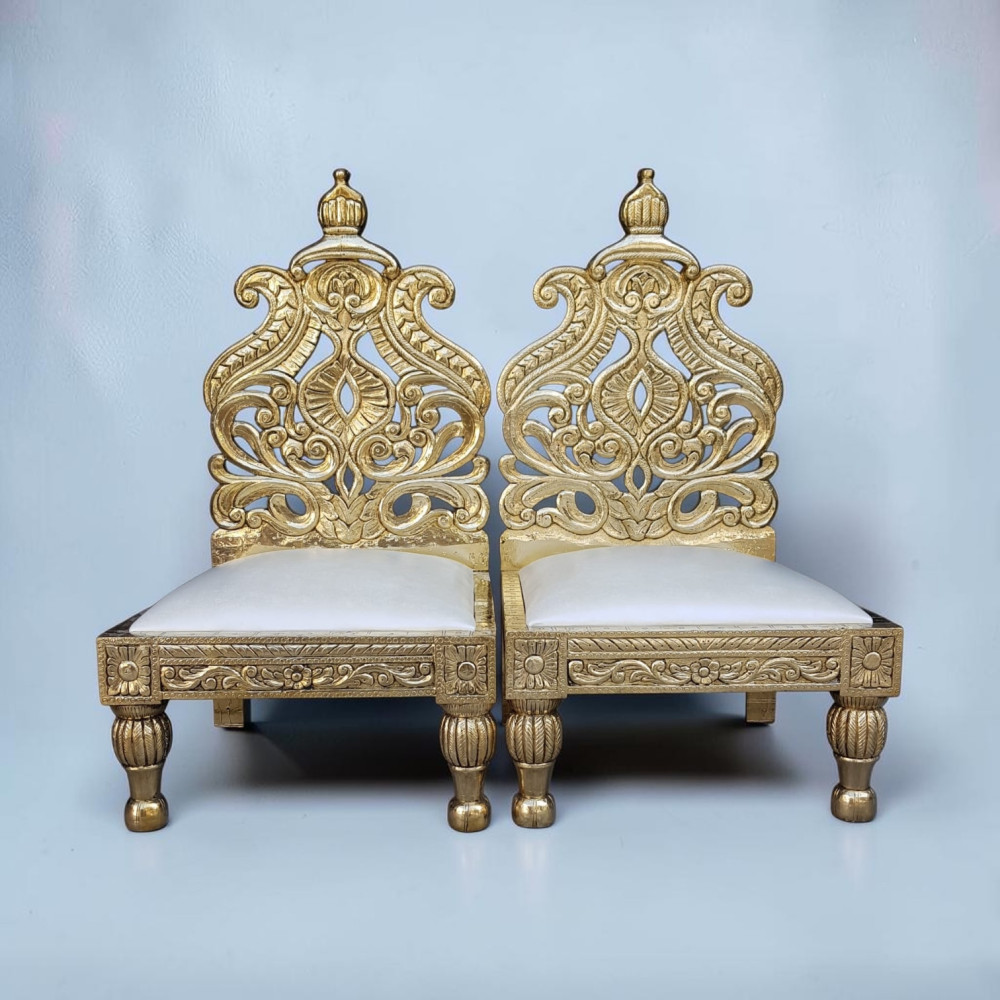 Vidhi chair