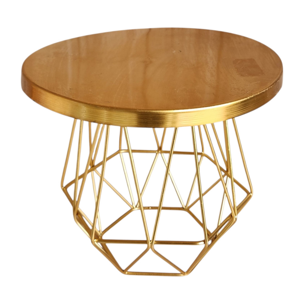 Cake stand