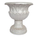 Vases / Pots